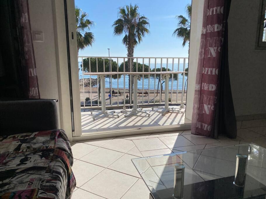 T3 Sur La Plage Vue Feerique Mer,Wifi, Parking Inclus , Clim La Ciotat Esterno foto